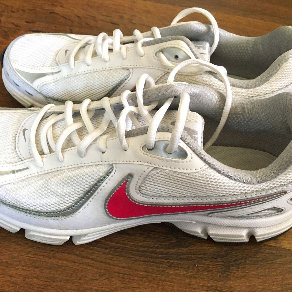 Nike Womens Incinerate